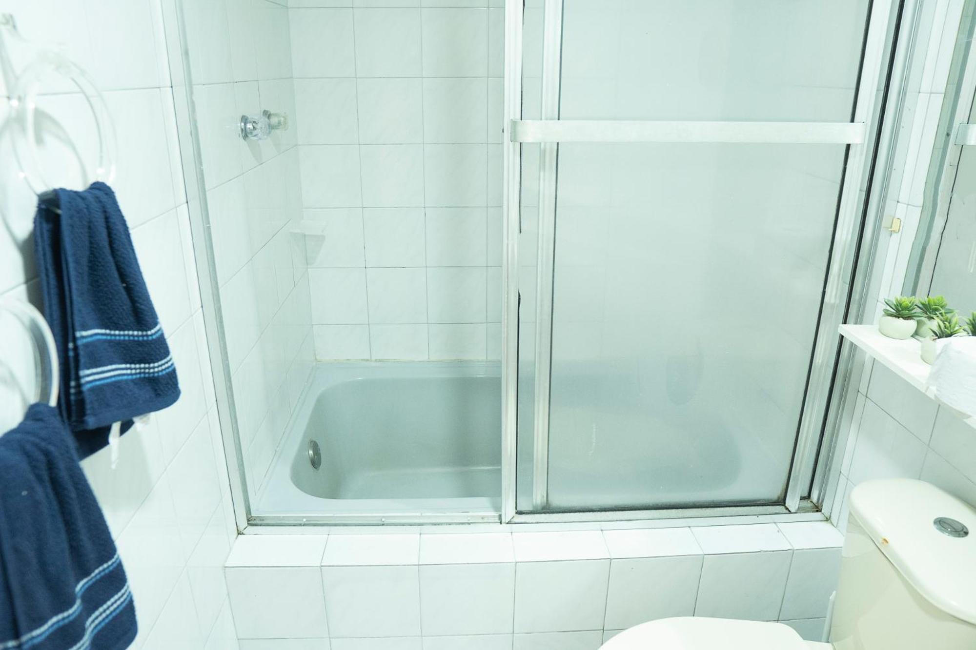 מדיין Africa House-Casa Hotel Laureles-La70 מראה חיצוני תמונה