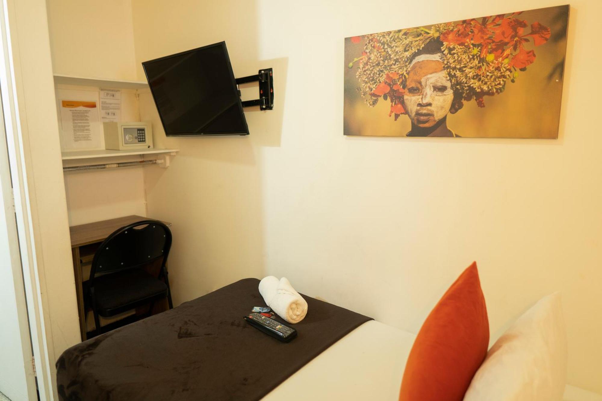 מדיין Africa House-Casa Hotel Laureles-La70 מראה חיצוני תמונה