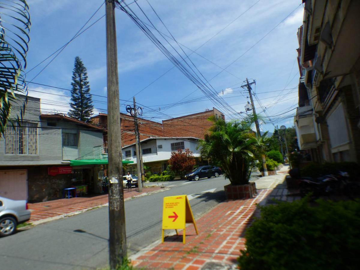מדיין Africa House-Casa Hotel Laureles-La70 מראה חיצוני תמונה